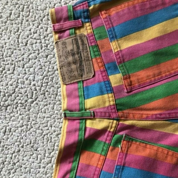 Colorful shortz - Picture 3 of 4